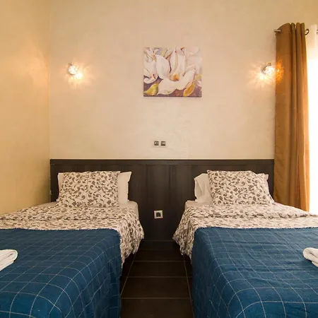 Yucca Park 3* أذيخي