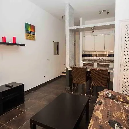 Ξενοδοχείο με διαμερίσματα Yucca Park 3*