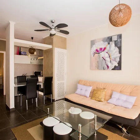 Yucca Park אדחה