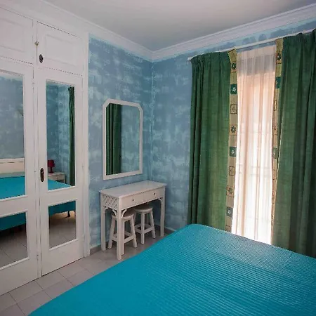 Yucca Park Appart hôtel 3*