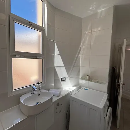 Yucca Park 3* أذيخي