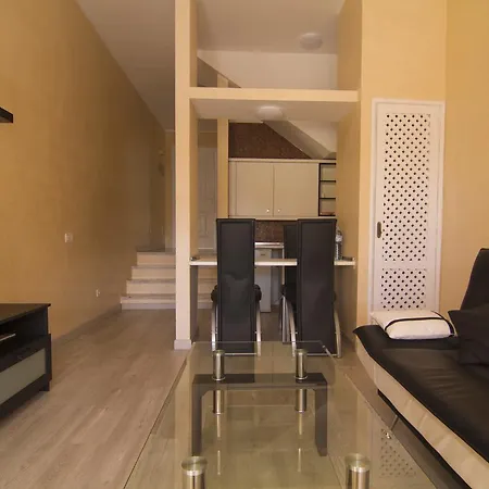 Yucca Park אדחה