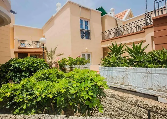 Yucca Park 3* Costa Adeje