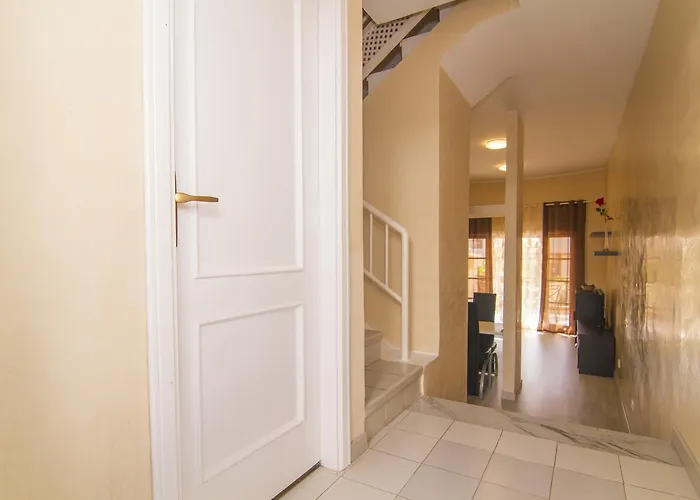 Lägenhetshotell Yucca Park 3*